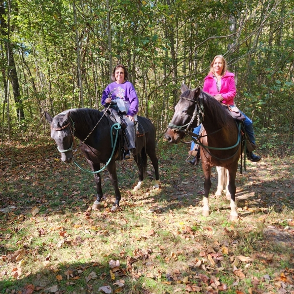 Meet your Posher, JeAnne Art - Picture 5 of 5